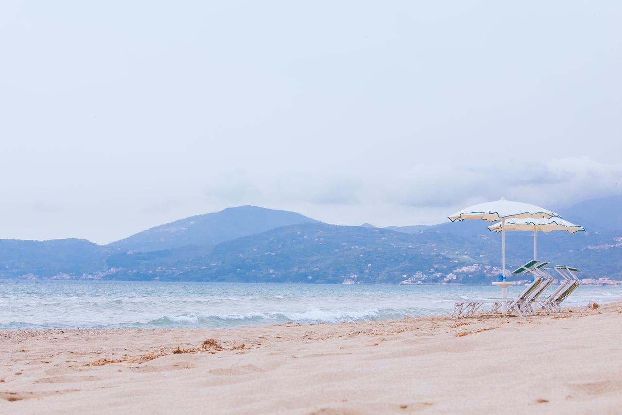 Villa Maredona อาเชอา ภายนอก รูปภาพ